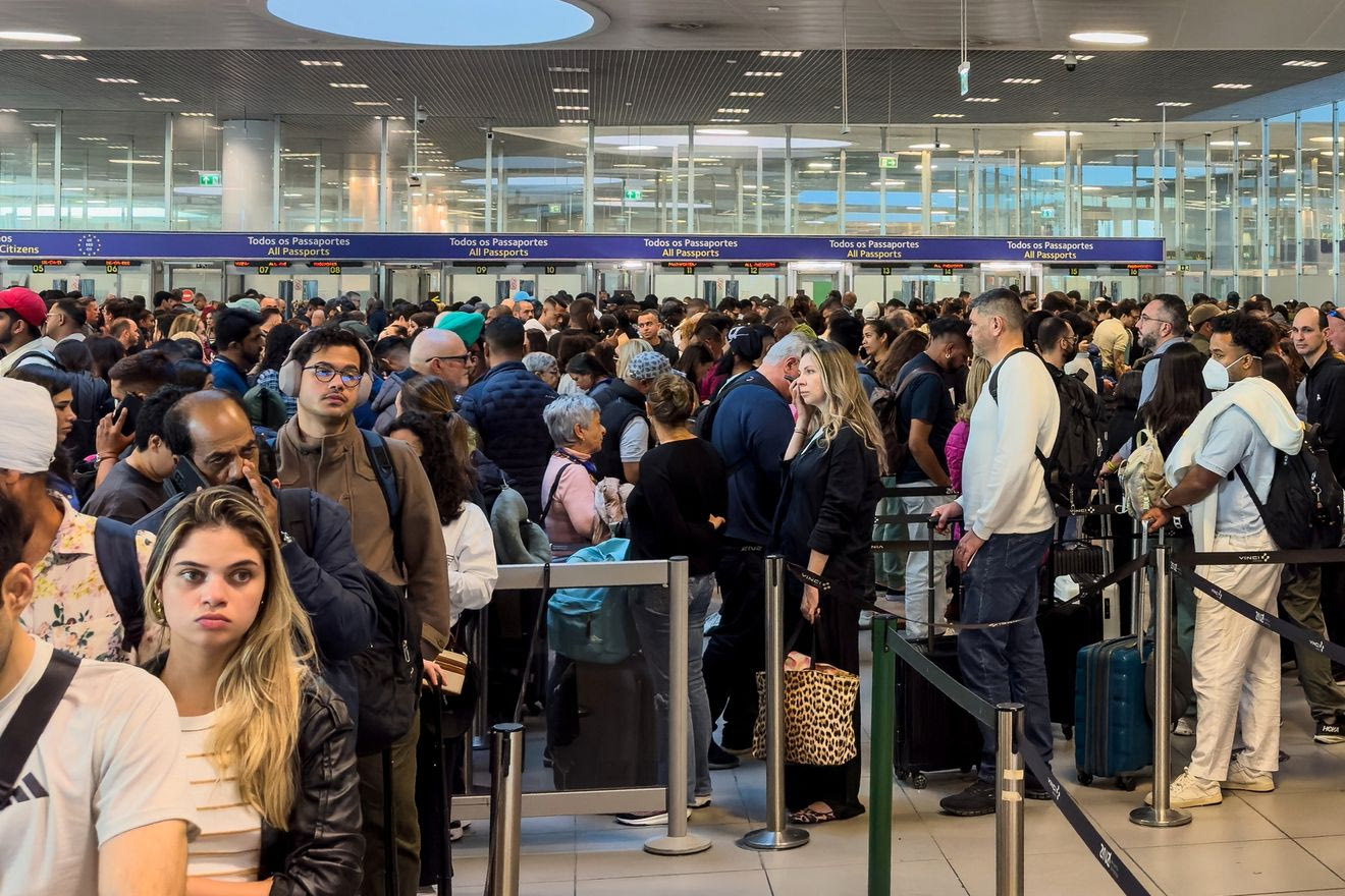 Αυξημένη κίνηση στο αεροδρόμιο της Λισαβόνας