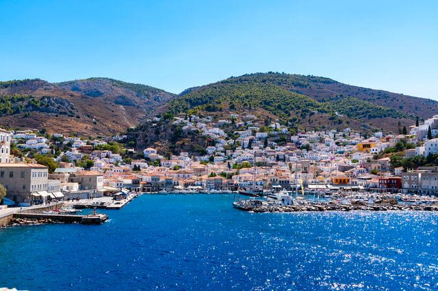 Ειδικό Χωροταξικό Πλαίσιο για τον Τουρισμό: Τι αλλάζει με τις επενδύσεις
