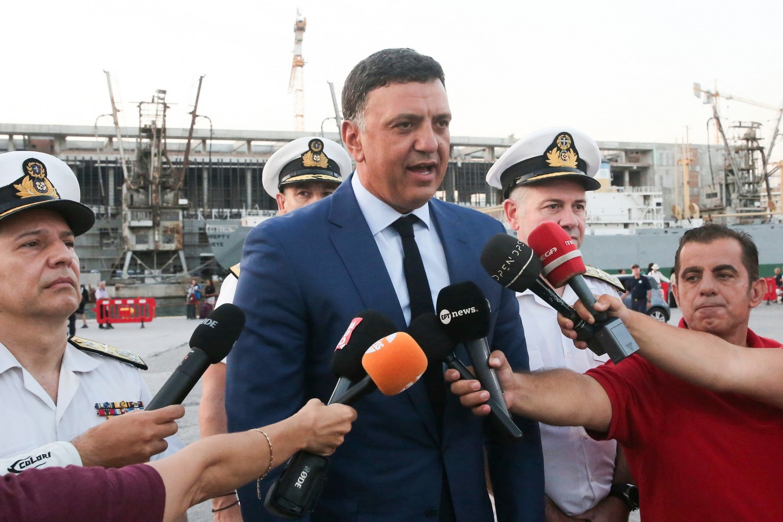 Κικίλιας: Σε πλήρη ετοιμότητα το Λιμενικό για την επιστροφή των εκδρομέων