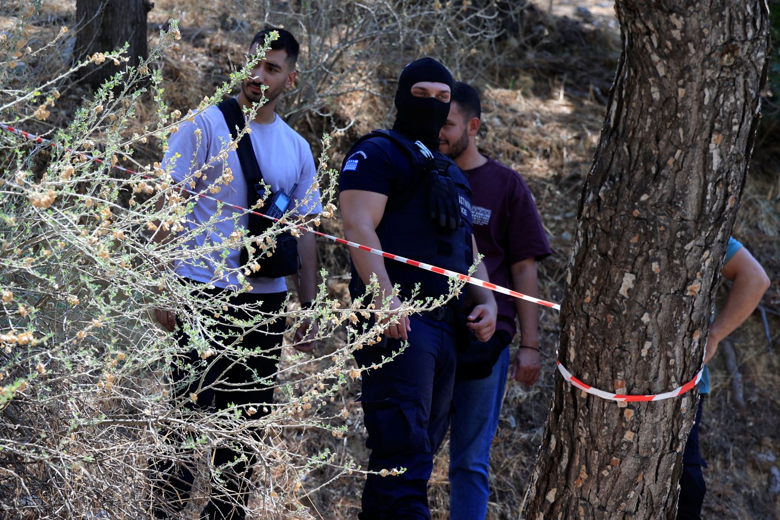 Θρίλερ στον Λυκαβηττό – Εντοπίστηκε σορός σε σπηλιά, κοντά στους Αγίους Ισιδώρους
