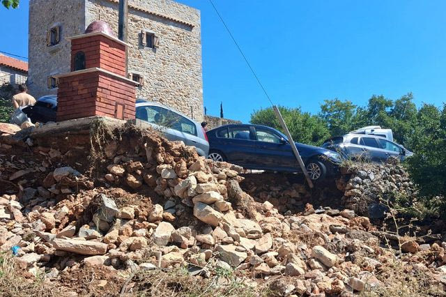 Μάνη: Σαρωτικό το πέρασμα της κακοκαιρίας – Δεκαπλάσια της συνηθισμένης η νεροποντή