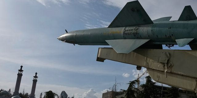 Reuters: Οι ΗΠΑ έχουν χρησιμοποιήσει σχεδόν όλους τους πυραύλους μεγάλου βεληνεκούς στο Ιράν