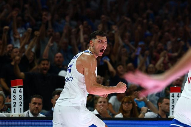 Ελλάδα – Ισπανία 108-106: Η Εθνική λύγισε τη ρόχα στην παράταση και κοιτάζει ξανά το Παγκόσμιο Κύπελλο 2027