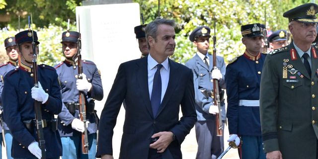 Ο επικήδειος του Κυριάκου Μητσοτάκη για τον Βαρβιτσιώτη: “Ενας πολιτικός από το σπάνιο μέταλλο μιας άλλης εποχής”