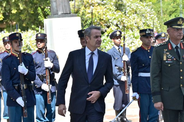 Ο επικήδειος του Κυριάκου Μητσοτάκη για τον Βαρβιτσιώτη: “Ενας πολιτικός από το σπάνιο μέταλλο μιας άλλης εποχής”