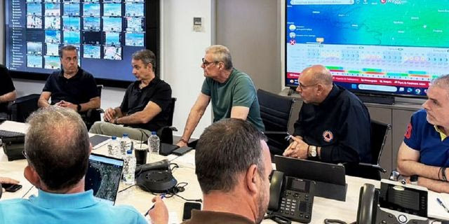 Μητσοτάκης για νεκρούς χειριστές ελικοπτέρου: Η απώλειά τους μας γεμίζει με οδύνη