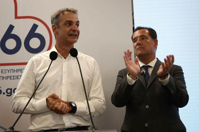 Ανθηρή η οικονομία αλλά μίζεροι οι πολίτες, το αφήγημα του Μαξίμου