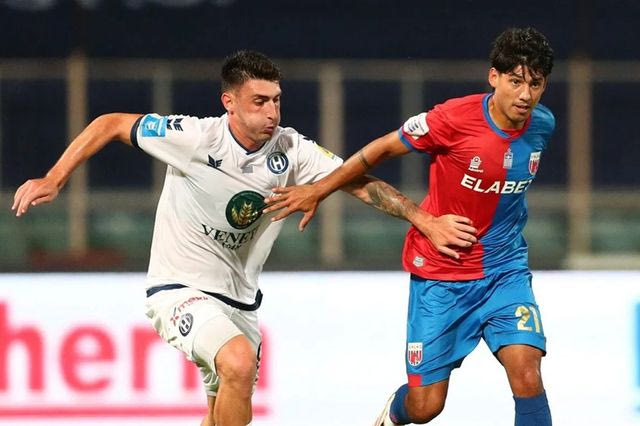 Βόλος – Ηρακλής 1-1: Ισοπαλία με γκολάρες και επεισοδιακό φινάλε