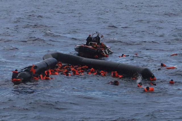 SOS Méditerranée: Αυξάνονται οι βίαιες αναχαιτίσεις στην Κεντρική Μεσόγειο