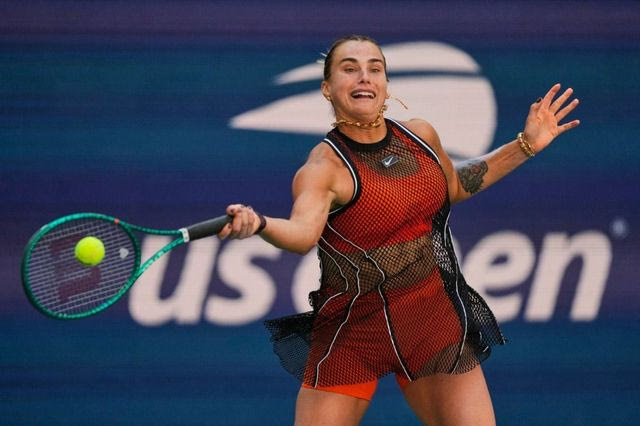 US Open: Η Σαμπαλένκα δέχθηκε σφοδρή κριτική για τα κοσμήματα 127 καρατίων που φόρεσε στο κορτ