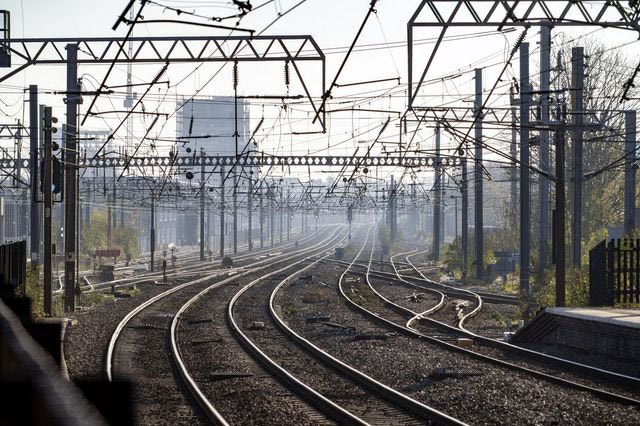 Εκτροχιασμός τρένου στη Βρετανία – 20 τραυματίες, δύο σε σοβαρή κατάσταση