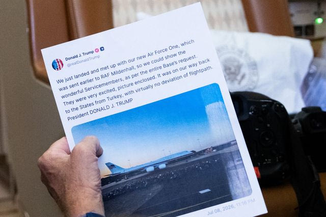 Το Air Force One ως “ιπτάμενο δόλωμα” – Αντιδράσεις για το σχέδιο φυγάδευσης του Τραμπ