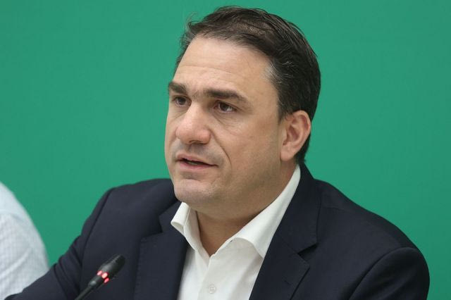 Κώστας Τσουκαλάς