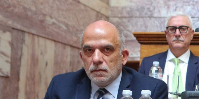Πέθανε ο Δημήτρης Βαρουτάς, πρόεδρος της Εθνικής Επιτροπής Τηλεπικοινωνιών και Ταχυδρομείων