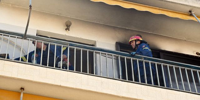 Φωτιά σε διαμέρισμα στην Πρόνοια Ναυπλίου – Δύο άτομα στο νοσοκομείο