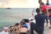Ανεξέλεγκτη η φωτιά στη Χαλκιδική – Επιχείρηση απεγκλωβισμού από τη θάλασσα