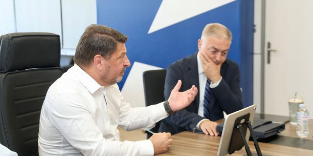Ιός Δυτικού Νείλου: Έκτακτοι ψεκασμοί σε 10.000 στρέμματα στην Αν. Αττική – Σύσκεψη Χαρδαλιά με ΕΟΔΥ