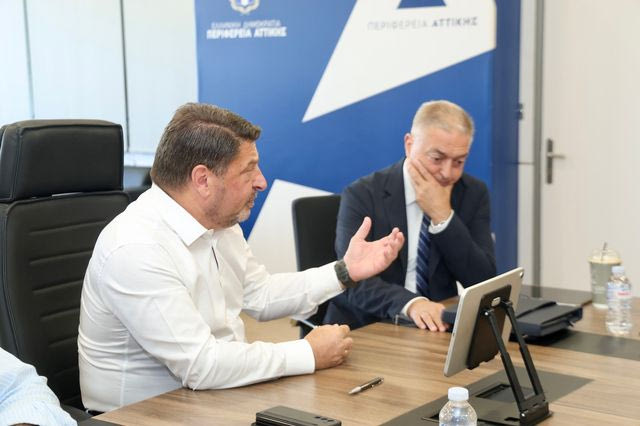 Ιός Δυτικού Νείλου: Έκτακτοι ψεκασμοί σε 10.000 στρέμματα στην Αν. Αττική – Σύσκεψη Χαρδαλιά με ΕΟΔΥ