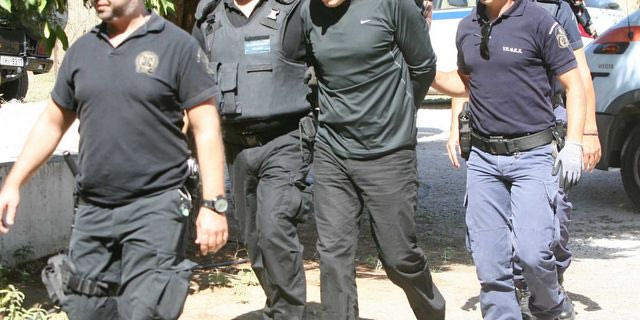 Άφαντος για τρίτη ημέρα ο Αλκέτ Ριζάι – Οι πυροβολισμοί στην Ανάβυσσο και το επεισόδιο στα Λεγραινά