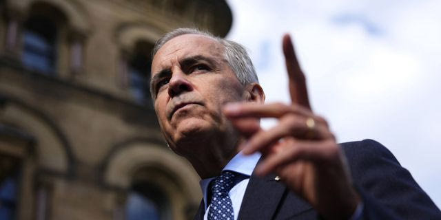 Ο Mark Carney