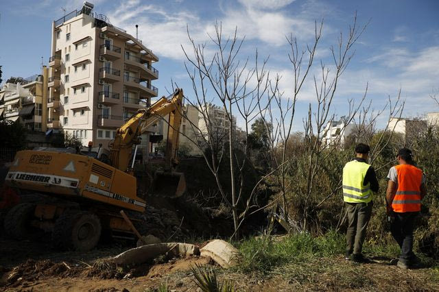 ΣτΕ: Δημόσιο και Περιφέρειες θα αποζημιώνουν ζημιές σε ακίνητα χτισμένα με παράνομες άδειες κοντά σε ρέματα