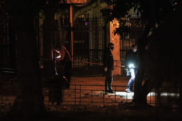Απόδραση κρατούμενου από την Ευελπίδων κατά τη διάρκεια μεταγωγής