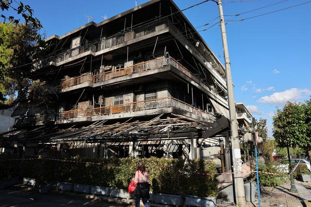Νέα Ιωνία: Τι λέει ο ιδιοκτήτης της καφετέριας που τυλίχτηκε στις φλόγες