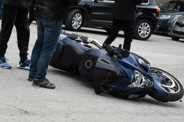 Τροχαίο με μηχανή (φωτογραφία αρχείου)