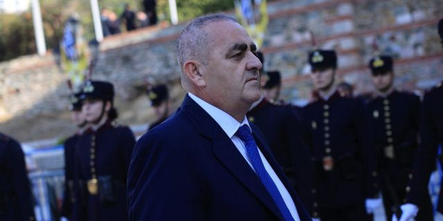 Μισή αναδίπλωση Μπελέρη για Κασιδιάρη μετά τις αντιδράσεις: ”Άστοχη αποστροφή, την ανακαλώ”