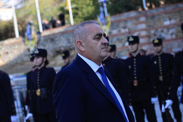 Μισή αναδίπλωση Μπελέρη για Κασιδιάρη μετά τις αντιδράσεις: ”Άστοχη αποστροφή, την ανακαλώ”