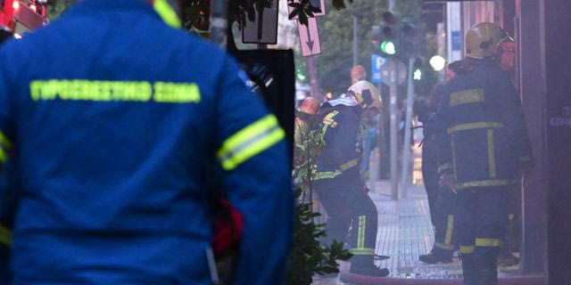 Έσβησε η φωτιά στο κατάστημα εστίασης στο Αιγάλεω