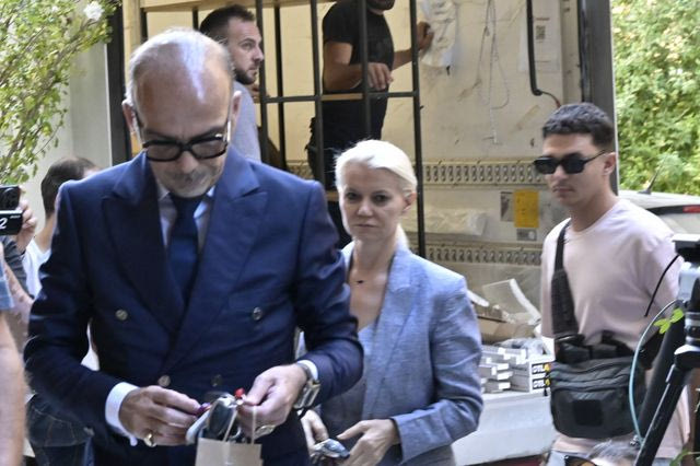 Θάνατος Μαζωνάκη: Για ξέπλυμα μαύρου χρήματος ερευνώνται οι δύο γιατροί