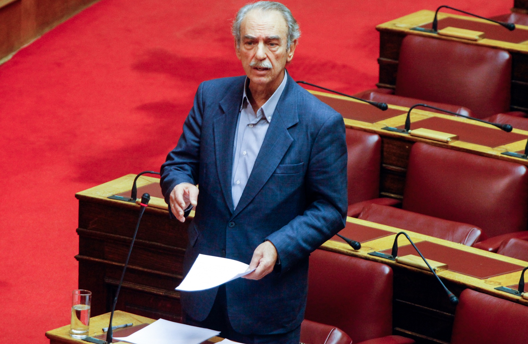 Σπύρος Χαλβατζής: “Έδωσε όλες του τις δυνάμεις στον αγώνα” – Το αντίο του ΚΚΕ και της ΚΝΕ