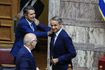 Επιστροφή Μυλωνάκη στη Βουλή μετά την περιπέτεια υγείας – Το καλωσόρισμα Μητσοτάκη: ”Σιδερένιος”