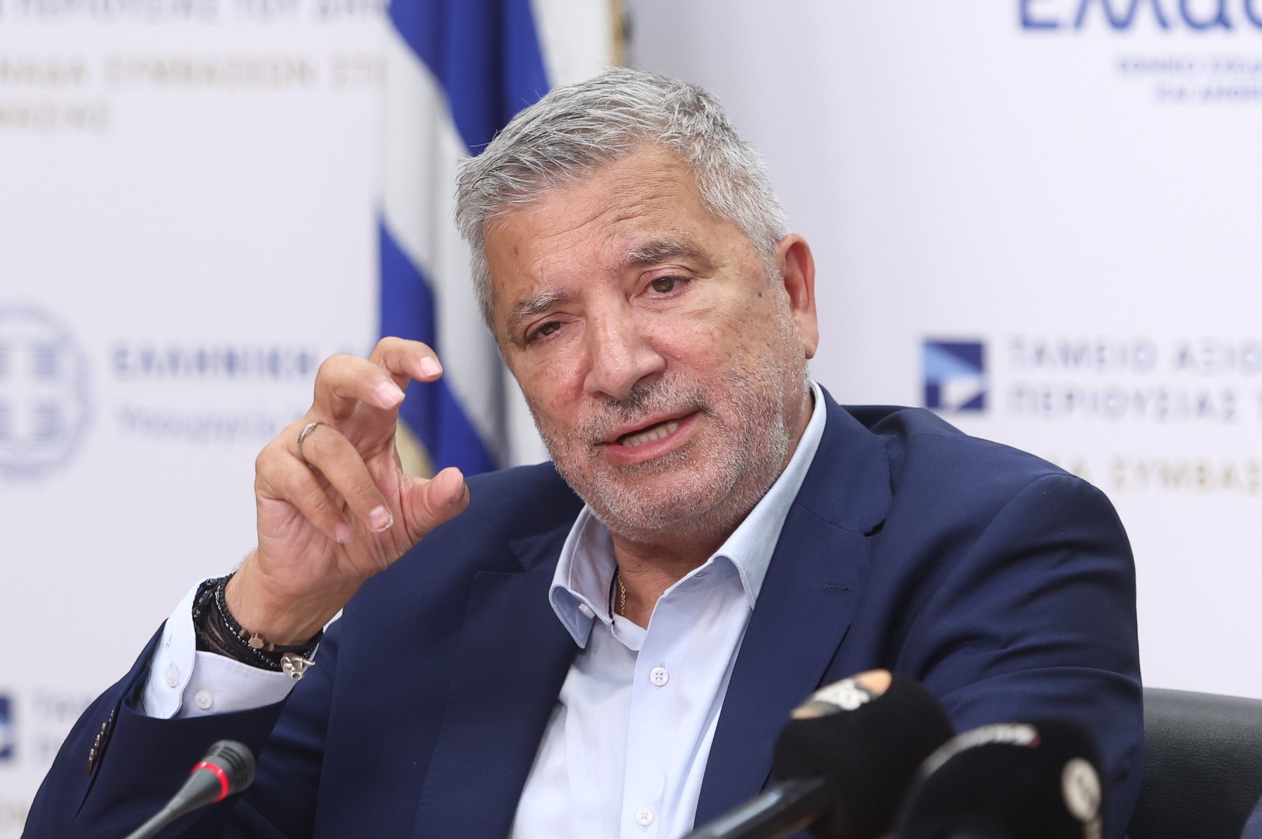 Υπόθεση Μαζωνάκη: Ο Πατούλης “νίπτει χείρας” για τους “απατεώνες” γιατρούς – Και νουθετεί τους πολίτες