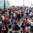 Πώς ένα σφάλμα διάρκειας ενός χιλιοστού του δευτερολέπτου προκάλεσε χάος στις πτήσεις της Βρετανίας
