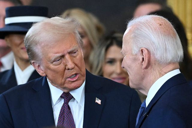 ”Μπάιντεν” τρεις φορές τη μέρα – Εμμονή Τραμπ με 900 αναφορές στον προκάτοχό του