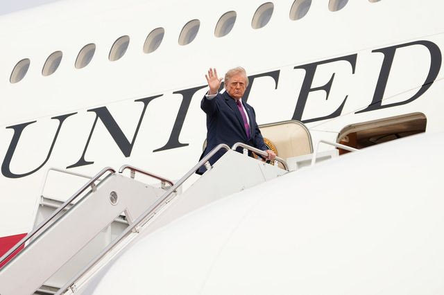 Η μυστική “απόδραση” Τραμπ από το Air Force One γίνεται ντοκιμαντέρ στο Netflix