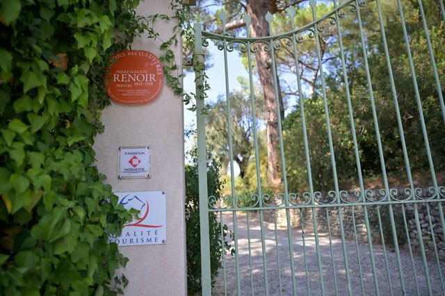 Κλοπή έργων Ρενουάρ: Γιατί οι πίνακες μπορεί να έχουν μηδενική αξία για τους… κλέφτες