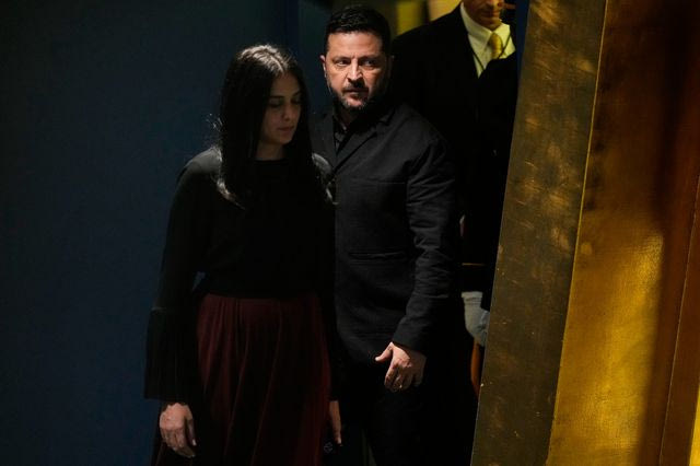 Ζελένσκι: “Θα πήγαινα στη Μόσχα με έναν γαμ@@@@@ πύραυλο”