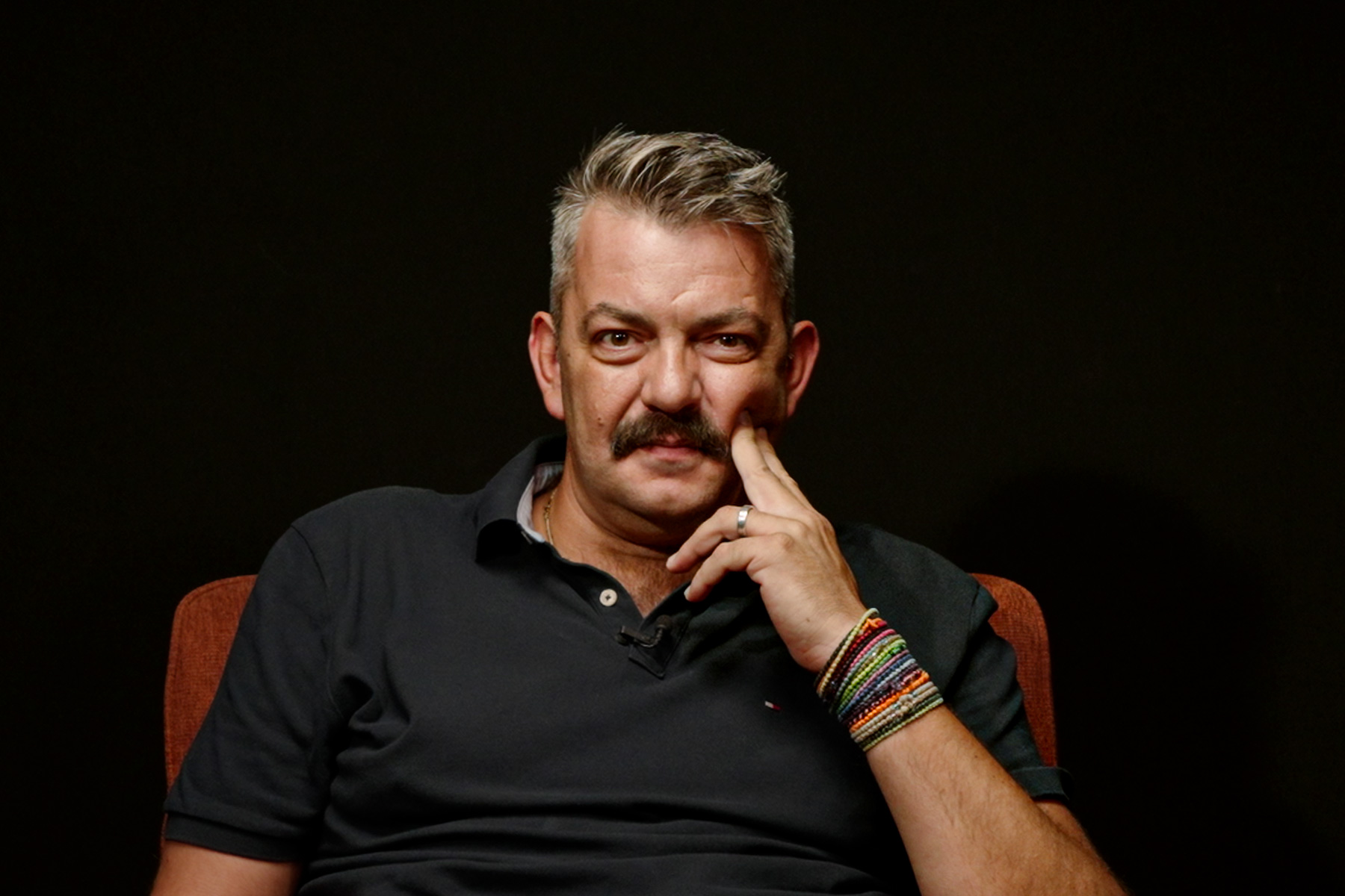 Tο “Βουνό” του Chase στα νιάτα του ήταν και απουσιολόγος και κ@&*παιδο