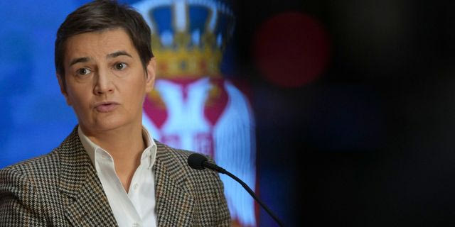 Σερβία: Υπηρεσιακή πρόεδρος η Άνα Μπρνάμπιτς μετά την παραίτηση Βούτσιτς