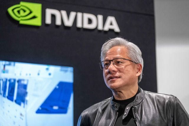 “0% πιθανότητα η AI να καταστρέψει τον κόσμο έως το 2030”, λέει ο CEO της Nvidia