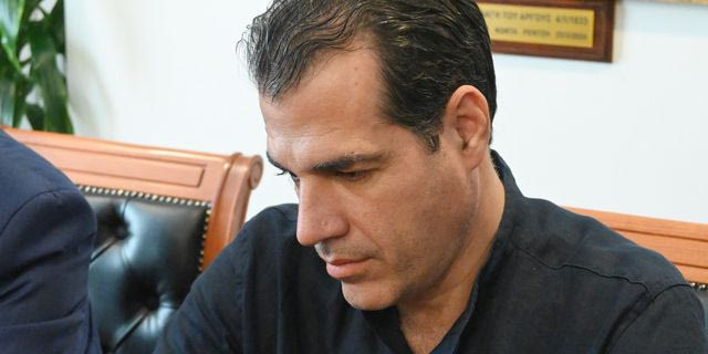ΠΑΣΟΚ: Ο Πλεύρης μάς επιβεβαίωσε, τίθεται θέμα αξιοπιστίας