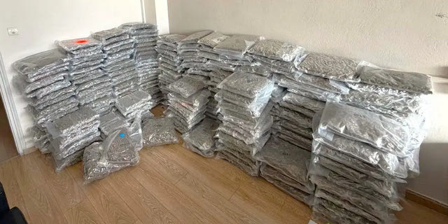 Ηγουμενίτσα: Πάνω από 300 κιλά κάνναβης σε φορτηγό – Συνελήφθη 36χρονος οδηγός