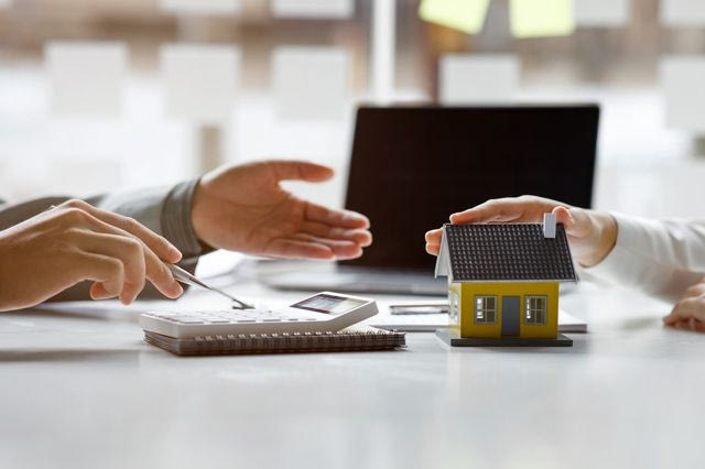 Servicers: Στα 79,65 δισ. ευρώ τα δάνεια υπό διαχείριση