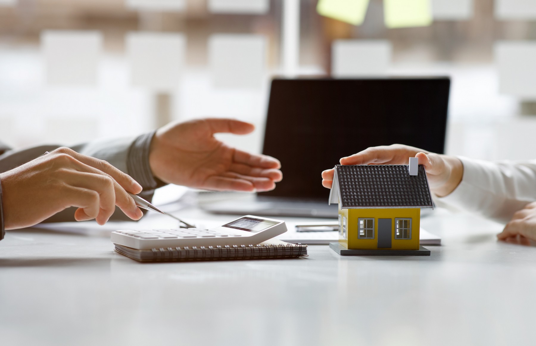 Servicers: Στα 79,65 δισ. ευρώ τα δάνεια υπό διαχείριση
