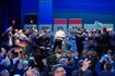 Μέλη του ακροδεξιού AfD πανηγυρίζουν, στο άκουσμα των exit poll στο γερμανικό κρατίδιο της Σαξονίας-Άνχαλτ