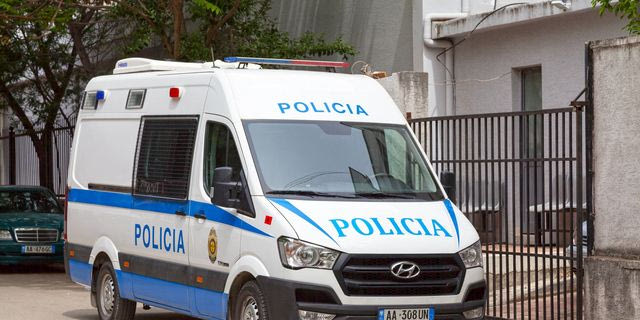 Αλβανία: Συνελήφθη η επικεφαλής της υπηρεσίας πληροφοριών για το σκάνδαλο πληροφοριών