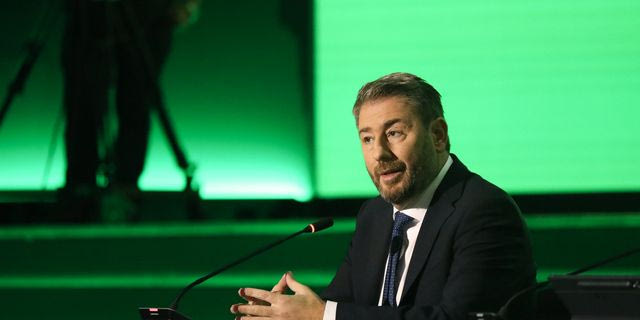Η “νίκη” και η “αλλαγή κυβέρνησης”: Πώς και με ποιους;